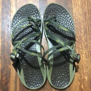 Chaco women’s sandals size 8